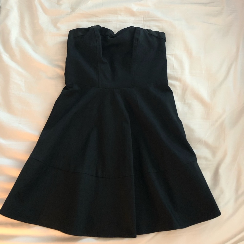 Express Sweetheart neck, Black Dress Size 6